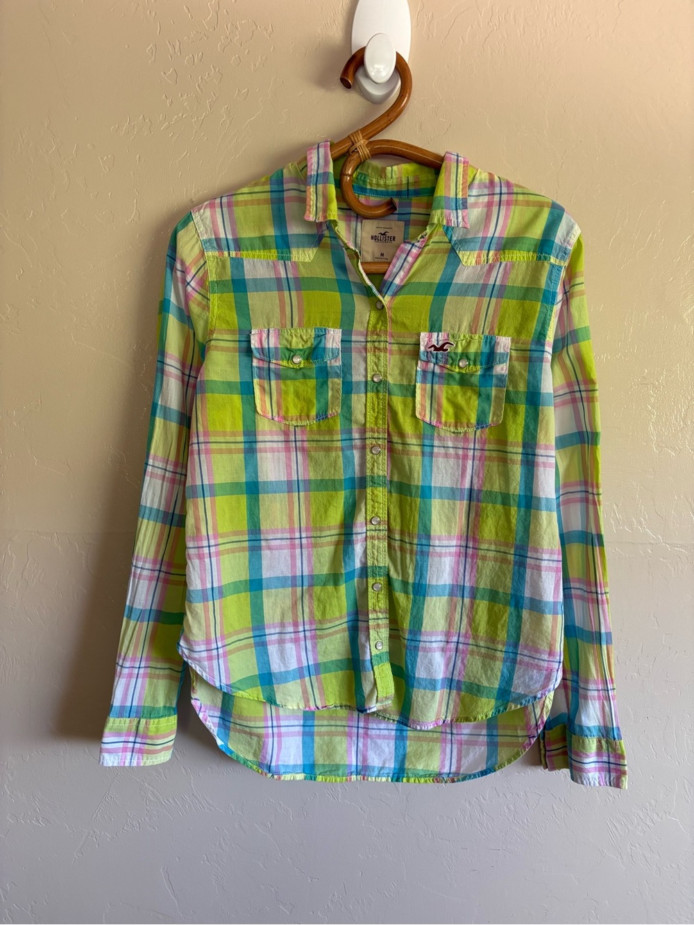 Hollister 100% Cotton Bright Green Blue Pink Snap Button Down Long Sleeve Shirt